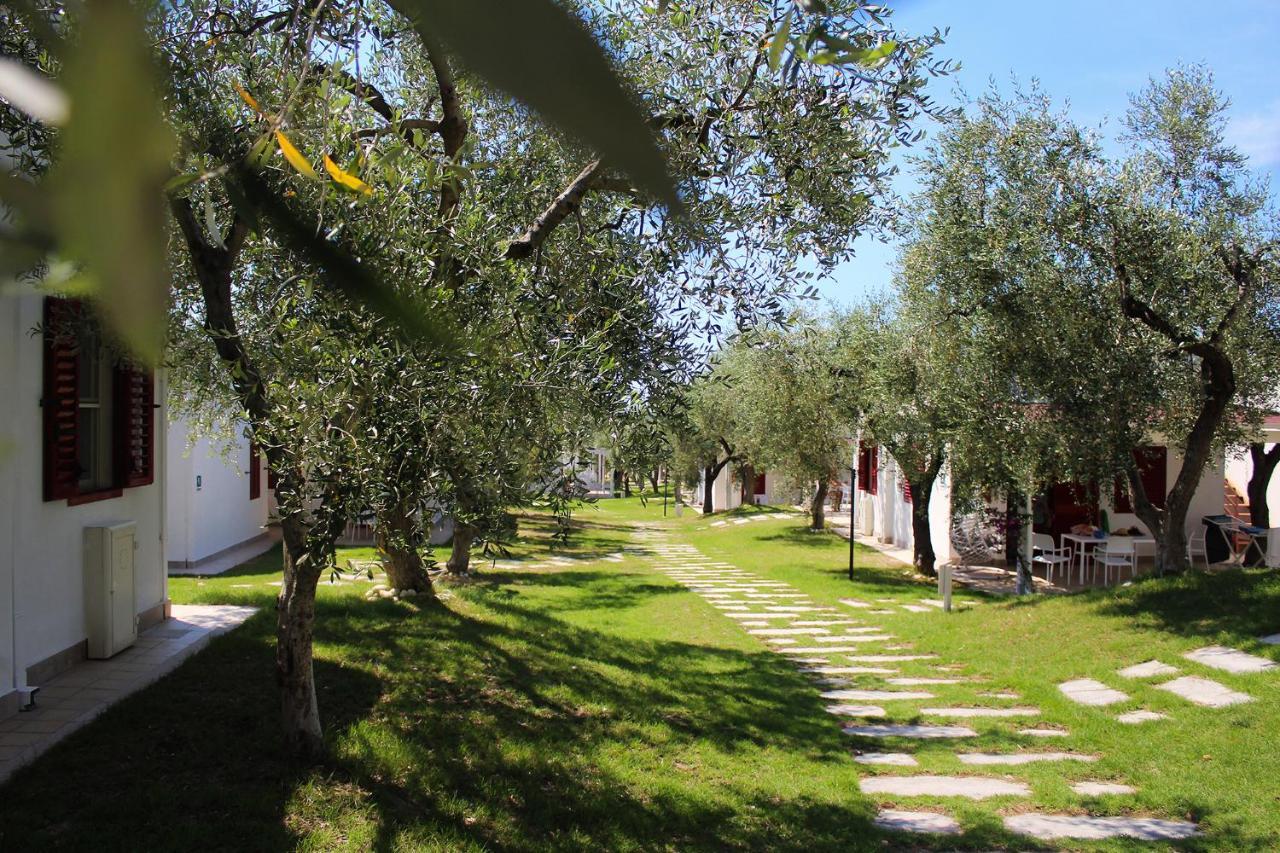 Villaggio Baia Del Monaco Manfredonia Exterior foto